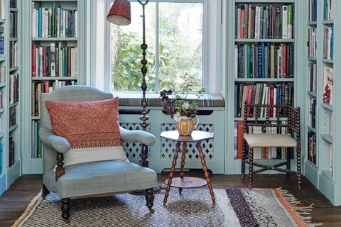 Cozy reading nook ideas for small spaces