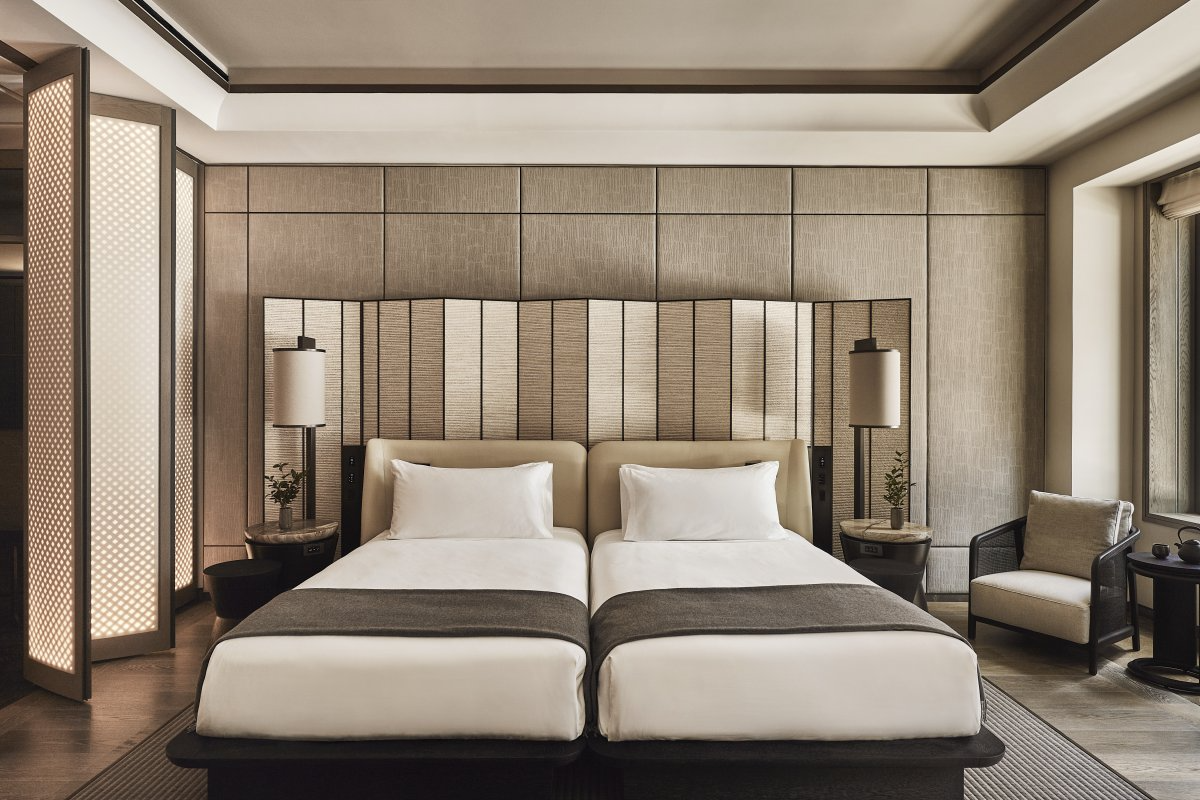 Small Hotel Room Design, Hotel Interior Design, Small Room Design, Hotel Bedroom Ideas, Hospitality Design, Interior Design Ideas